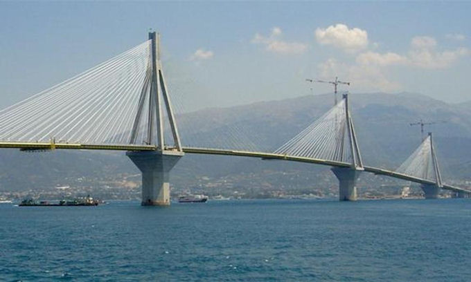 Переходный период в Крыму завершится с постройкой моста через Керчь