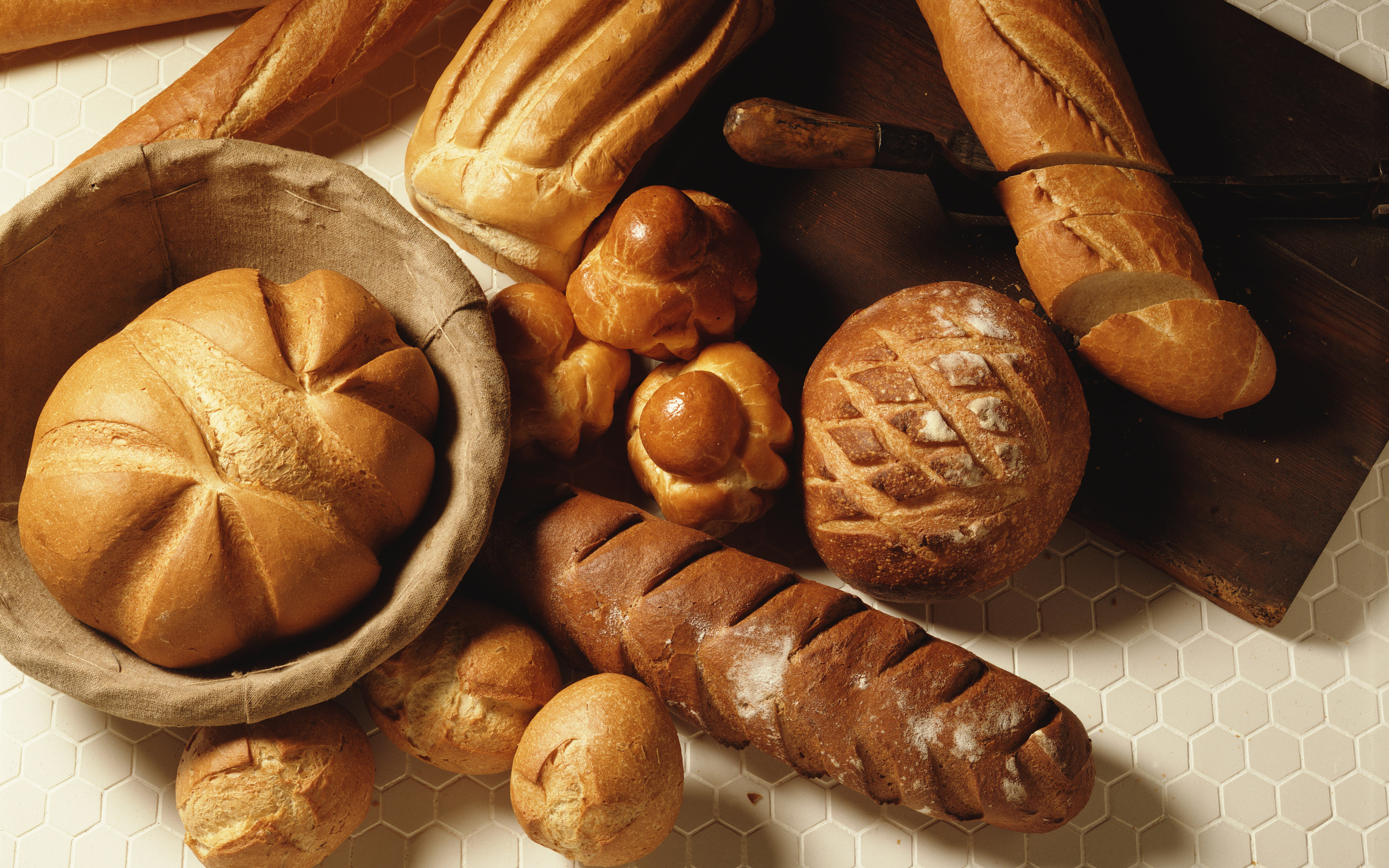 Новые цены на хлеб в Киеве проверят в антимонопольном комитете