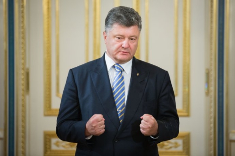 Порошенко одобрил закон о выделении средств на восстановление Донбасса