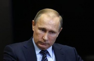 Путин призвал не торопиться с вводом энергомоста в Крым
