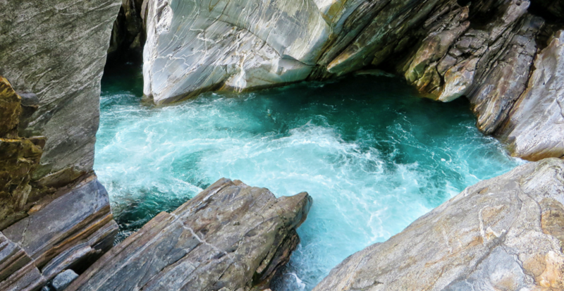 Верзаска признана самой прозрачной рекой в мире (фото)