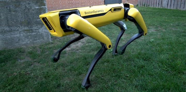 Boston Dynamics создала нестрашного робота