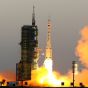 Китай запустил два навигационных спутника
