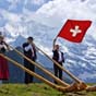 Жителям швейцарского села будут ежемесячно давать по 2,5 тыс. долларов