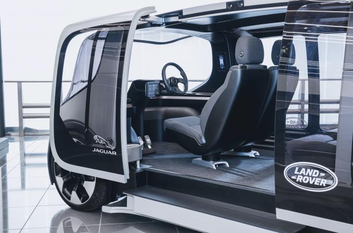 Jaguar Land Rover построил беспилотный шаттл (фото)